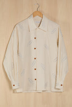 画像をギャラリービューアに読み込む, Hand-embroidered Shirt / Clips
