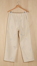 画像をギャラリービューアに読み込む, Hand-embroiered Trousers /  Clips
